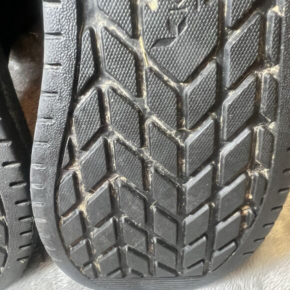 Koolaburra By UGG Victoria High Boots Girls Size 3 Black Bows Shearling Distress - Picture 12 of 16